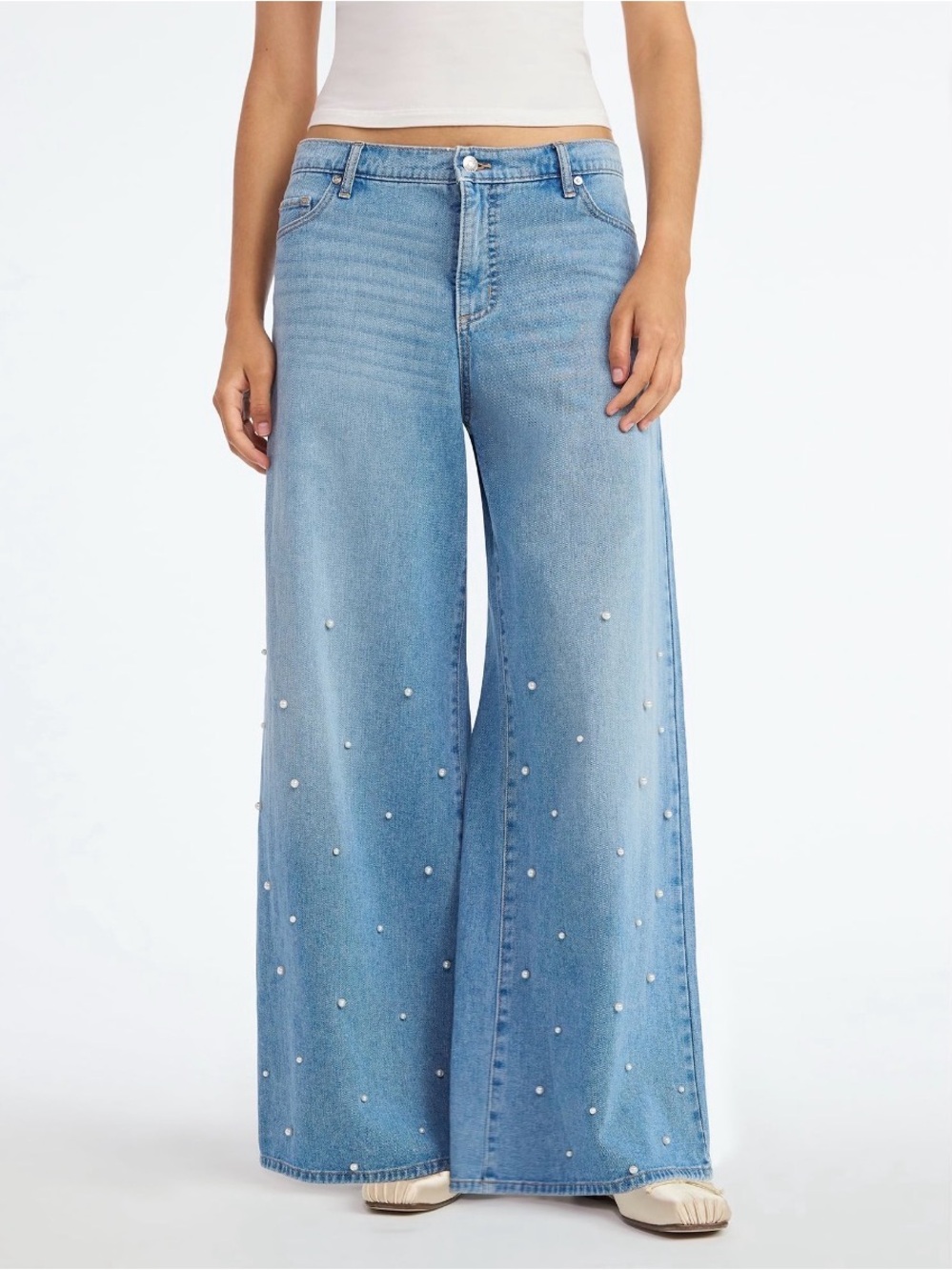 Scoop Wide Leg Blue Jeans with Faux Pearl Accents NWT Size 8